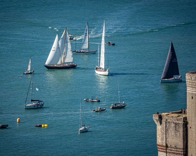 by R. Celi & T. Pieri